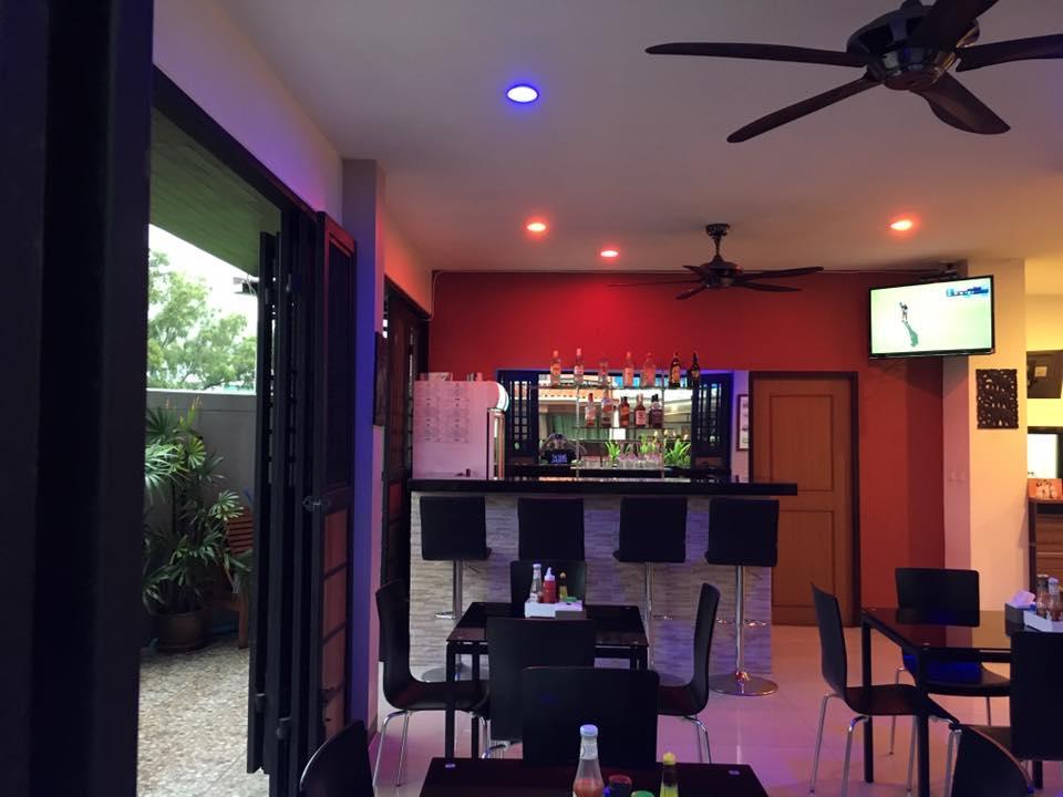 Patong Pool House Aparthotel Екстериор снимка