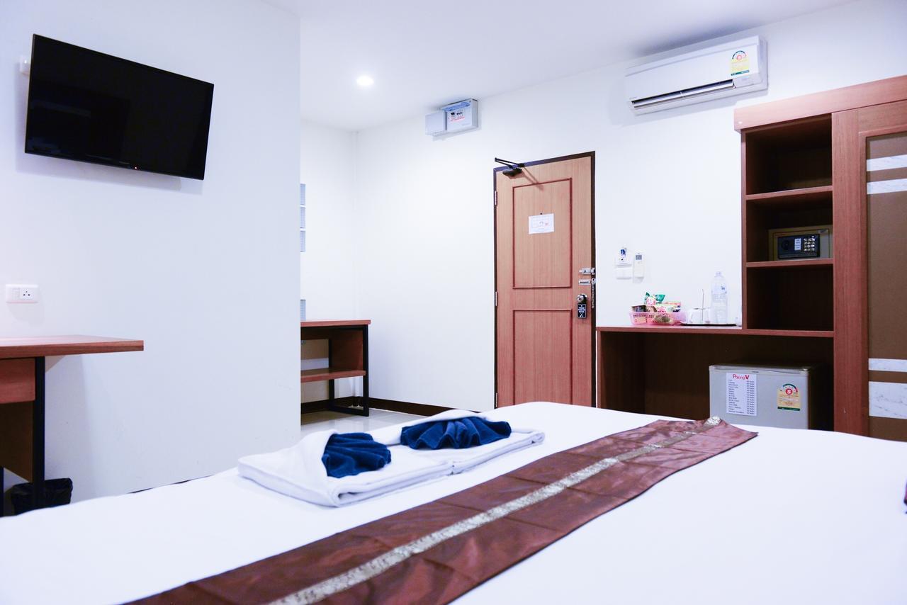 Patong Pool House Aparthotel Екстериор снимка