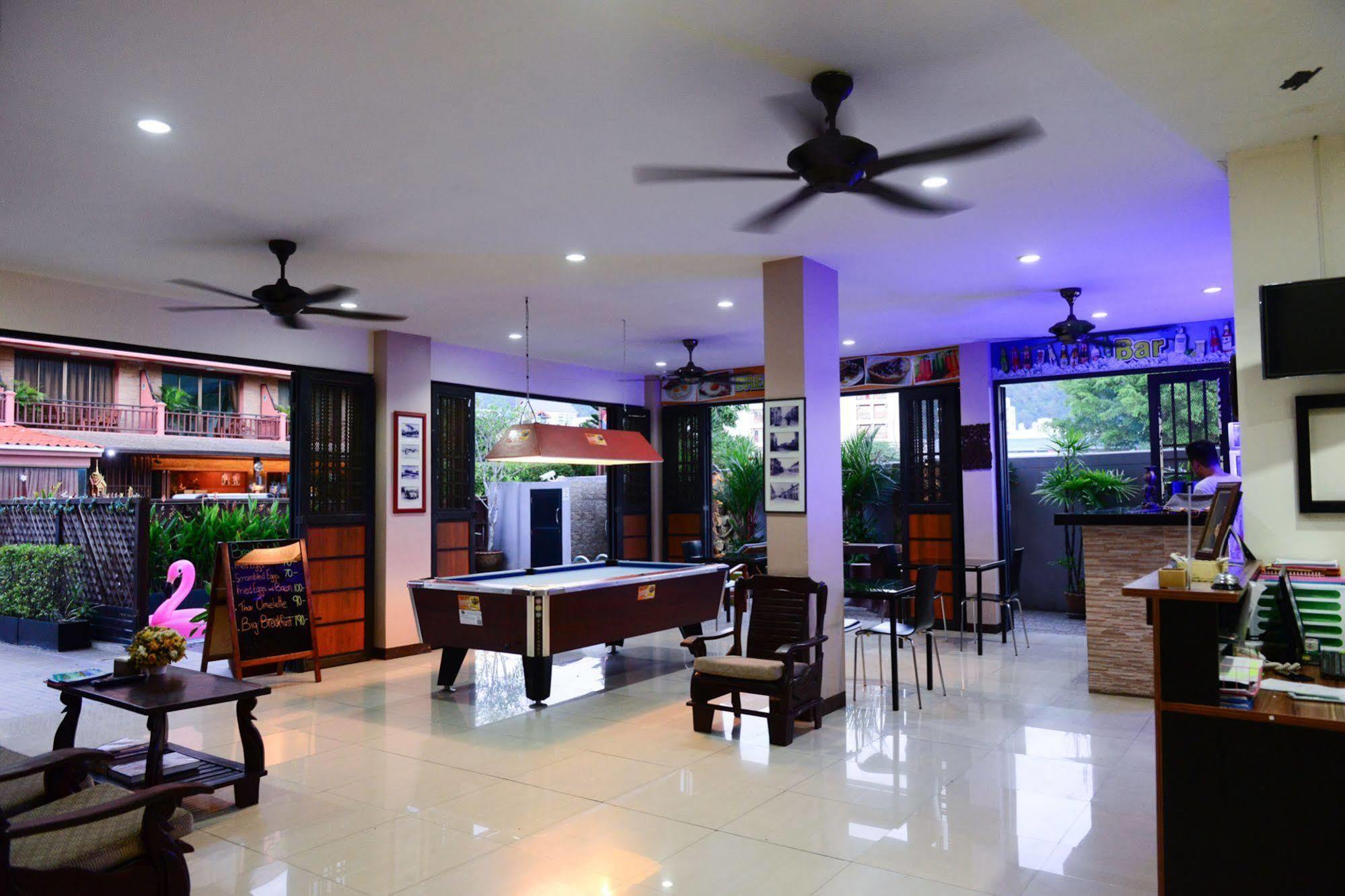 Patong Pool House Aparthotel Екстериор снимка