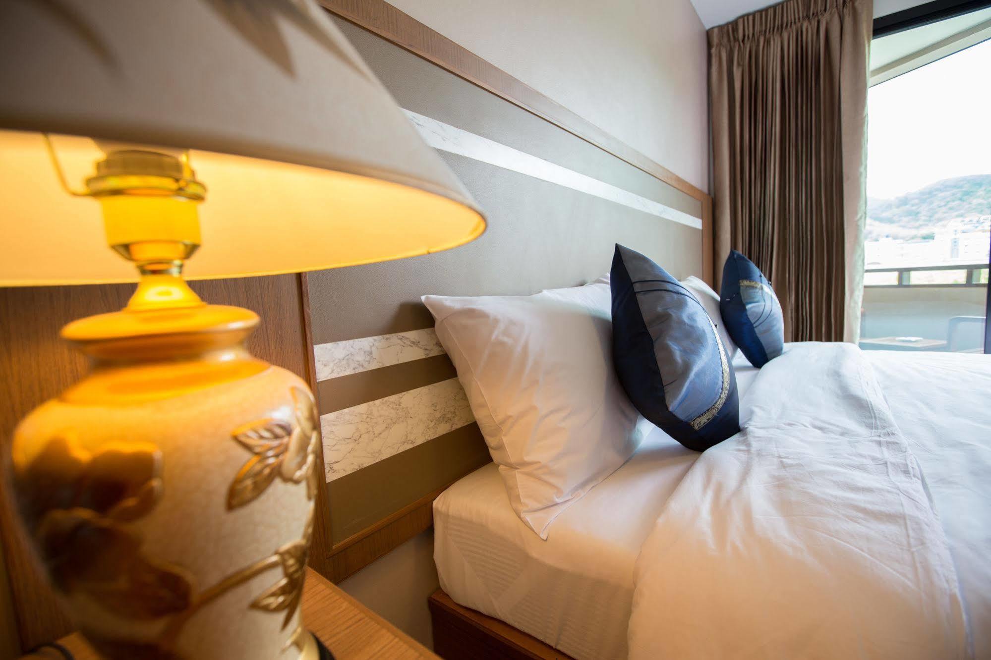 Patong Pool House Aparthotel Екстериор снимка