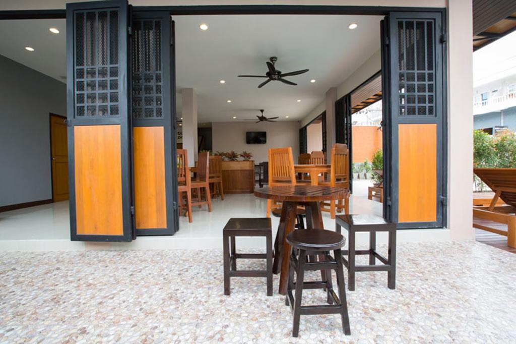 Patong Pool House Aparthotel Екстериор снимка